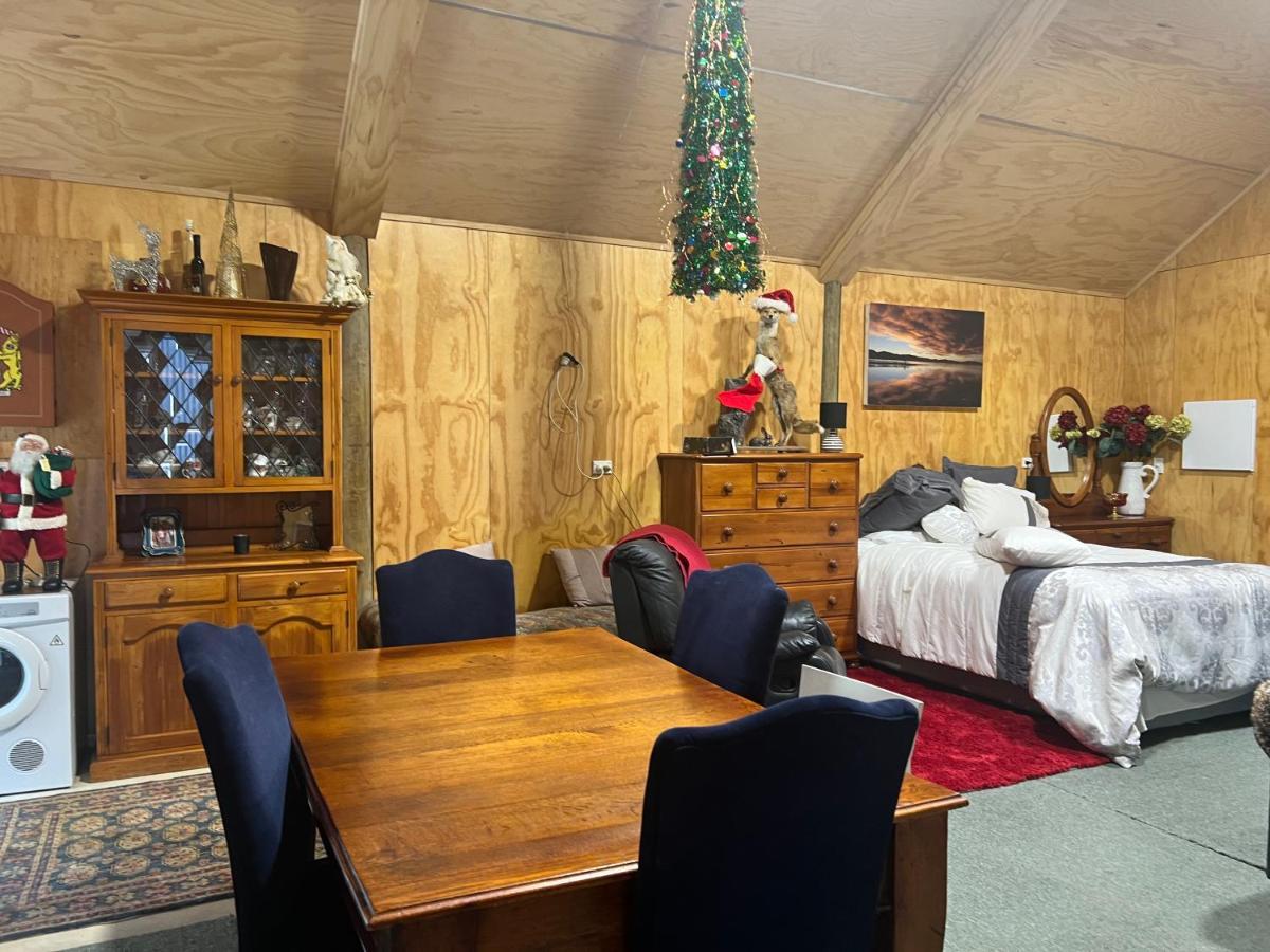 Waiora La Grange Cottage Otaki Εξωτερικό φωτογραφία